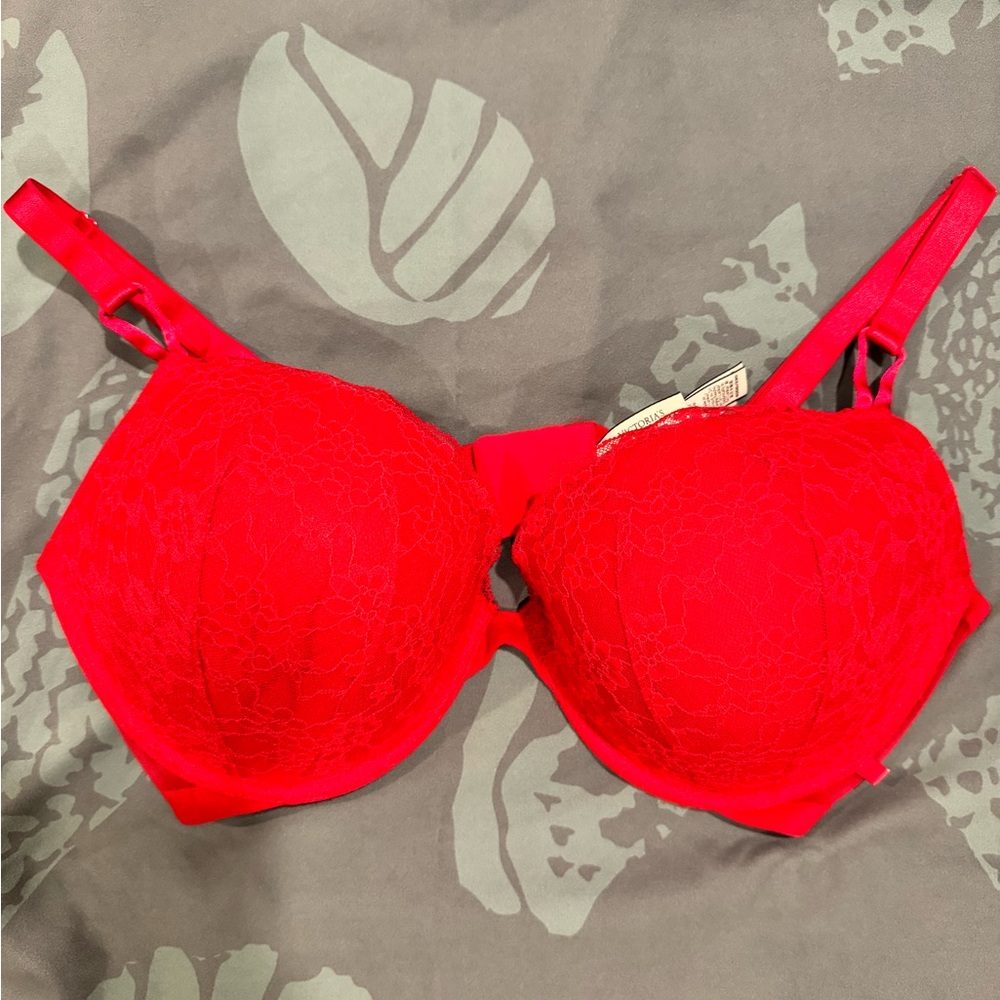 Victorias Secret Red Lace Push Up Bra Size 40DD